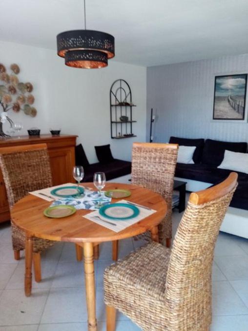 Petite Maison Chaleureuse Irvillac Bagian luar foto